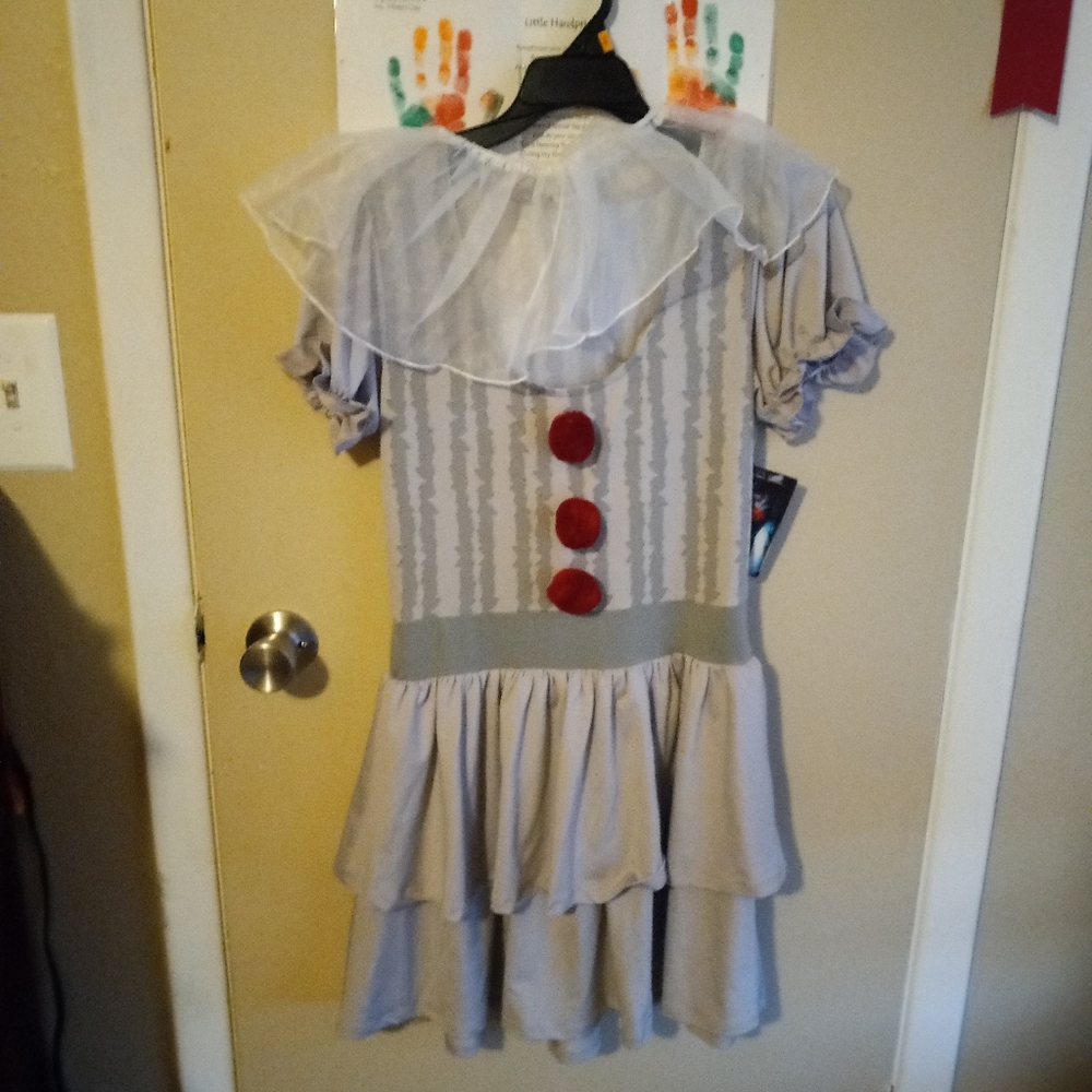 Pennywise Costume  Top